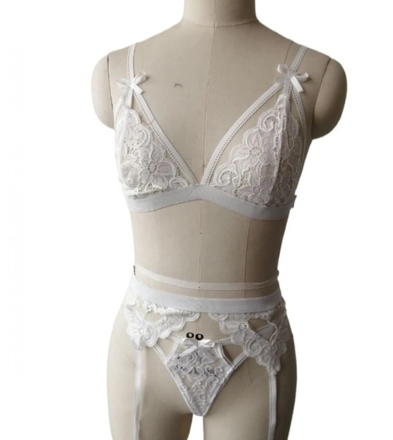 Sexy Lace Lingerie Set with Hollow Out Design Bikini Bra and Panties Flirt Costume